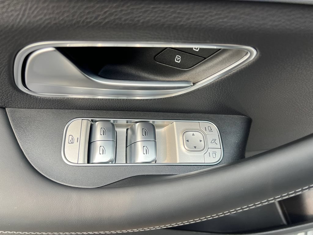 New 2026 Mercedes-Benz GLS 450 4MATIC image 11