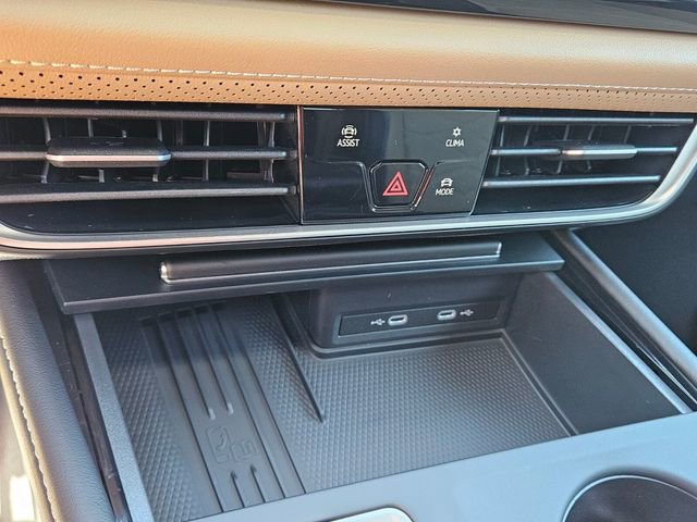 New 2026 Volkswagen Atlas Cross Sport SE image 21