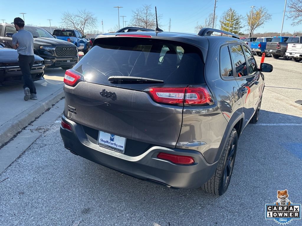 Used 2018 Jeep Cherokee Latitude w/ Altitude Package image 22