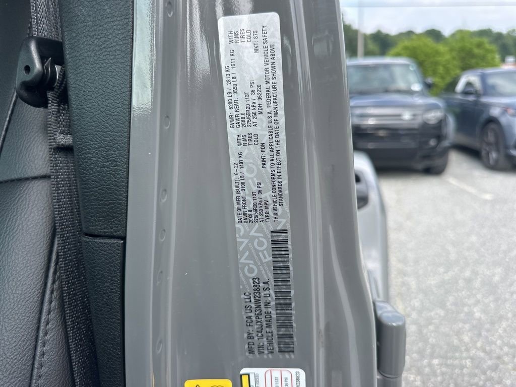 Used 2022 Jeep Wrangler Unlimited Sahara w/ Safety Group image 34