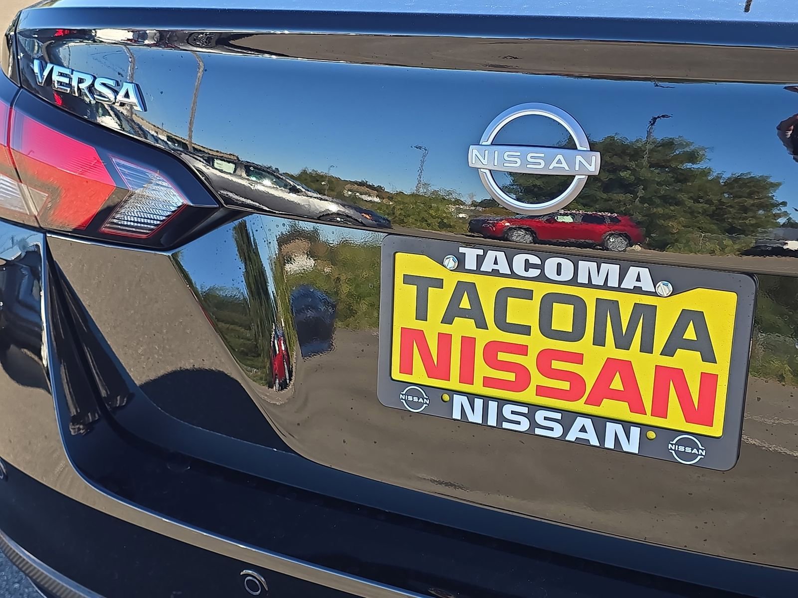 New 2025 Nissan Versa S w/ Trunk Package image 27