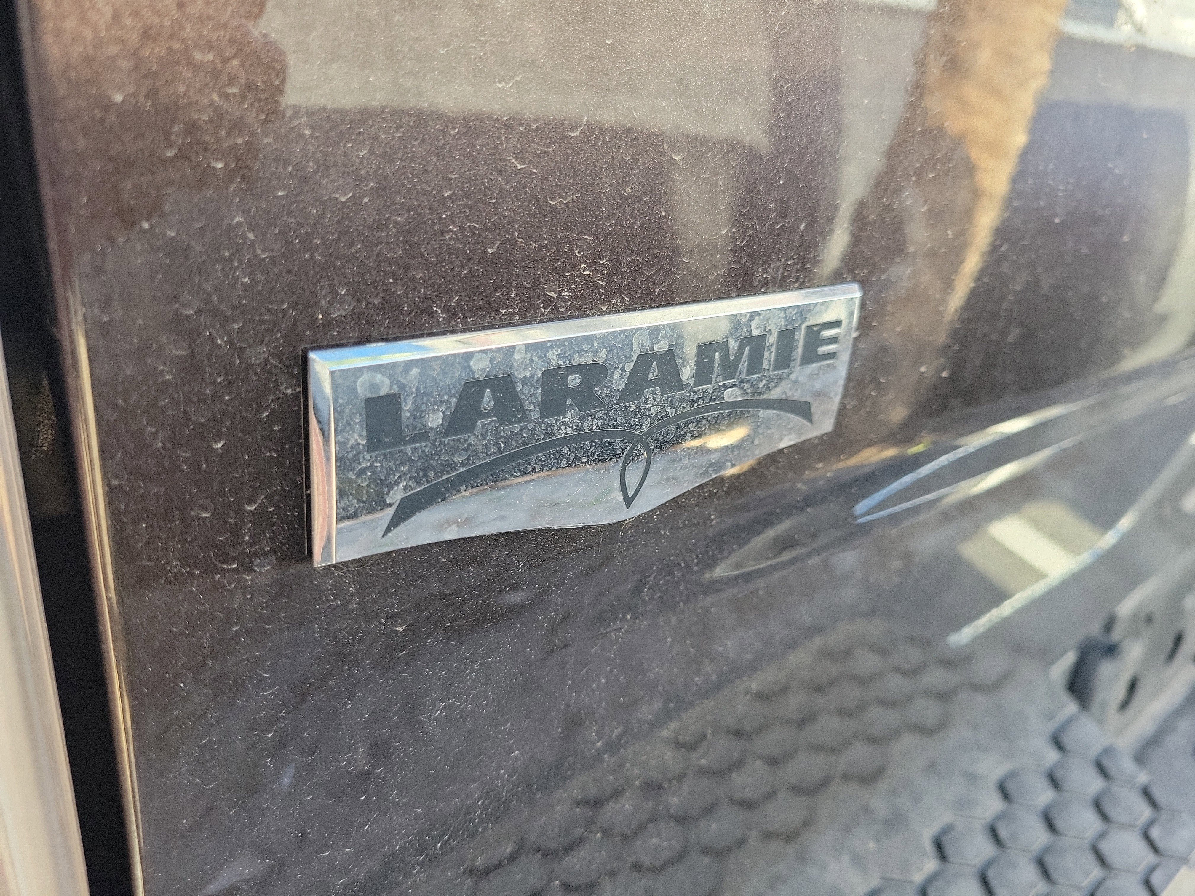 Used 2017 RAM 1500 Laramie w/ Convenience Group image 9