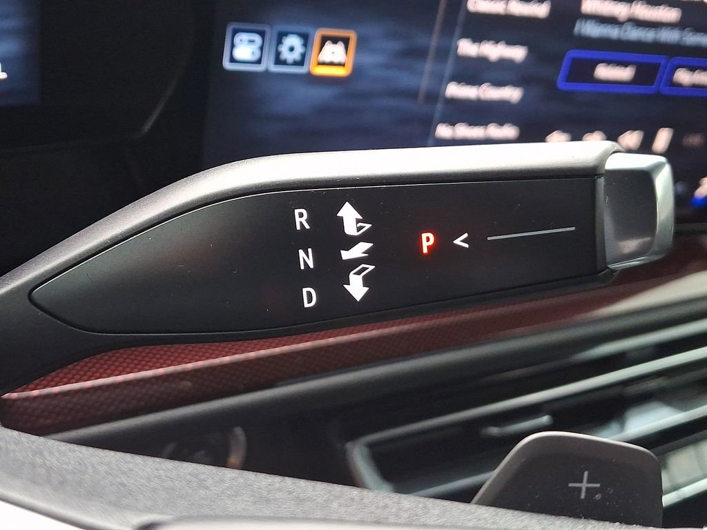 Used 2024 Chevrolet Traverse Z71 w/ Enhanced Driving Package image 14