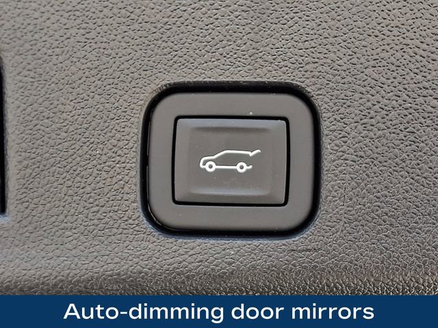 Used 2025 GMC Acadia Denali w/ Super Cruise Package AWD/4WD image 31