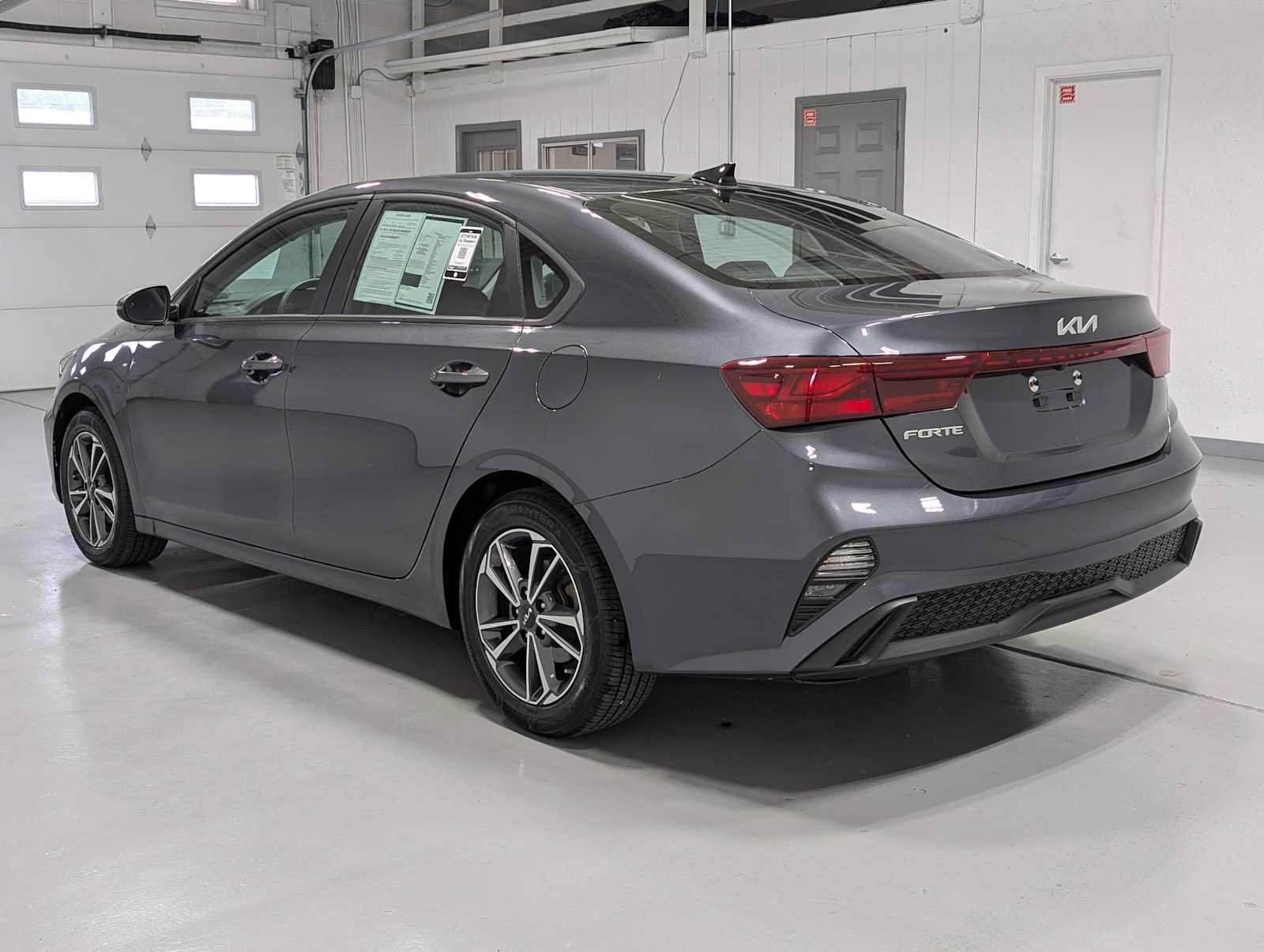 Certified 2023 Kia Forte LXS w/ LXS Technology Package FWD image 10