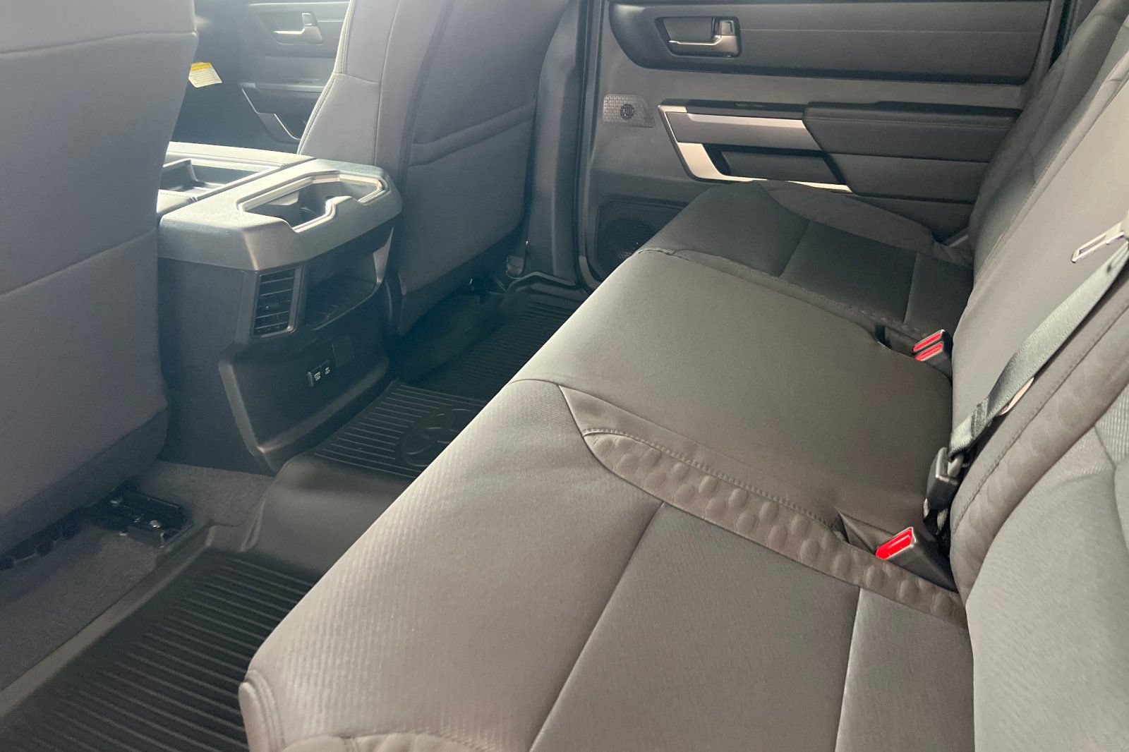 New 2026 Toyota Tundra SR5 w/ TRD Off-Road Package AWD/4WD image 9