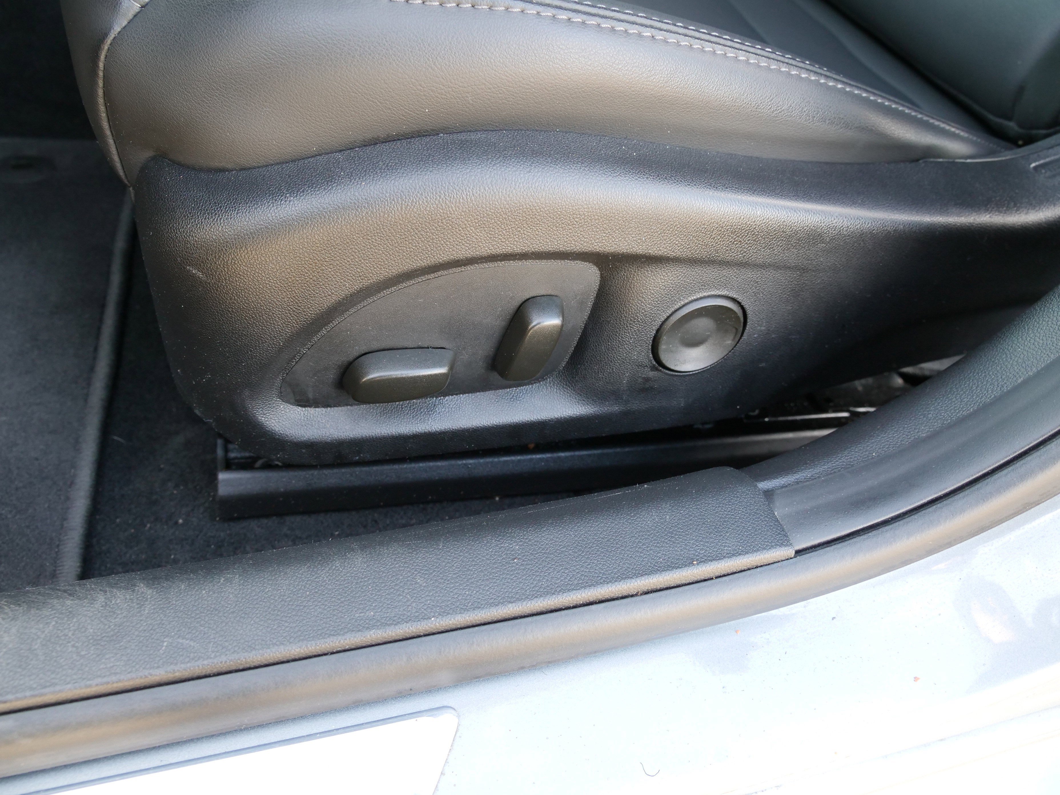 Certified 2024 Cadillac CT4 Luxury w/ Cold Weather Package image 13