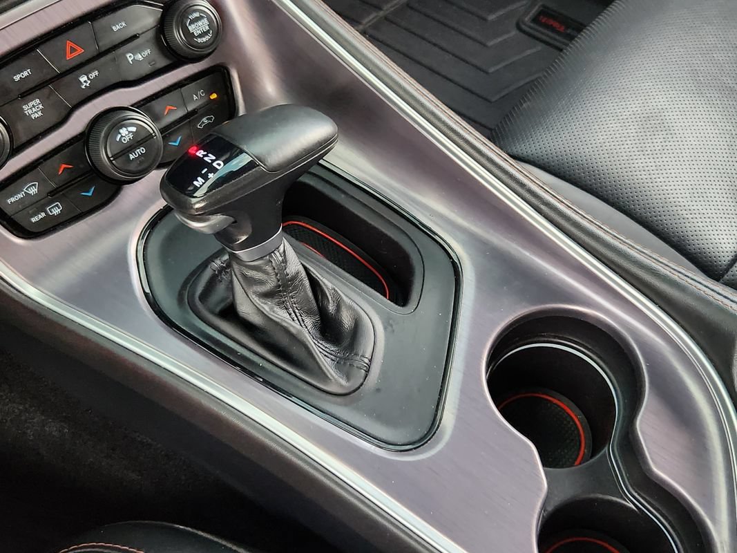 Used 2016 Dodge Challenger R/T Scat Pack RWD image 26