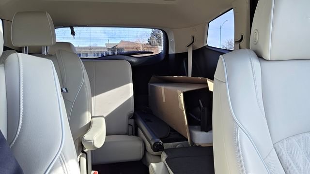 Used 2023 Buick Enclave Avenir w/ Avenir Technology Package image 27