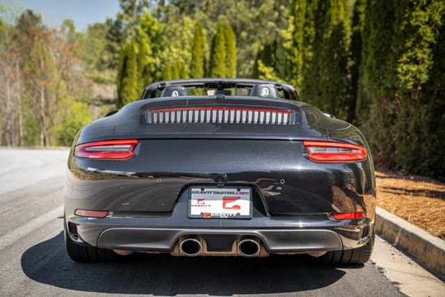 Used 2019 Porsche 911 Carrera image 19