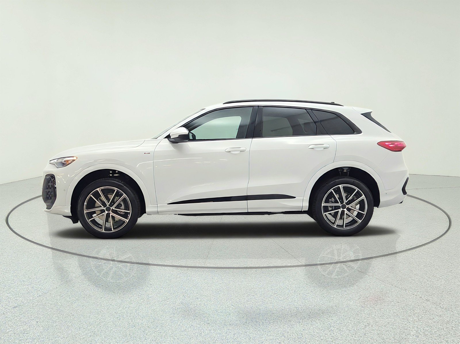 New 2026 Audi Q5 Premium Plus AWD/4WD image 8