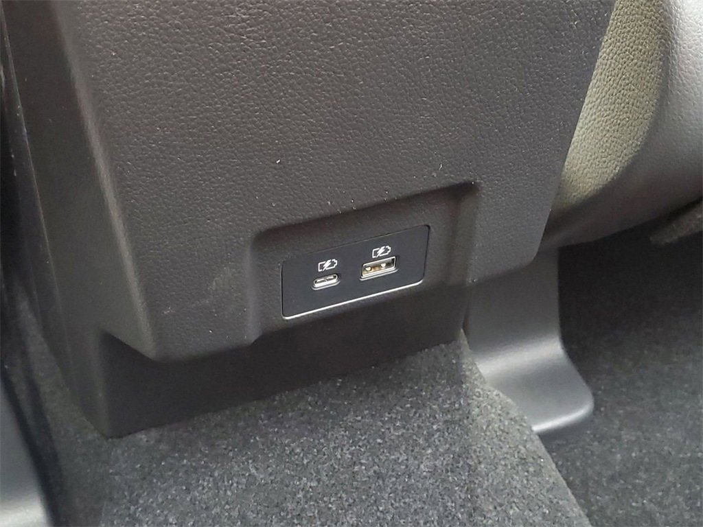 New 2025 Mitsubishi Eclipse Cross SE image 30