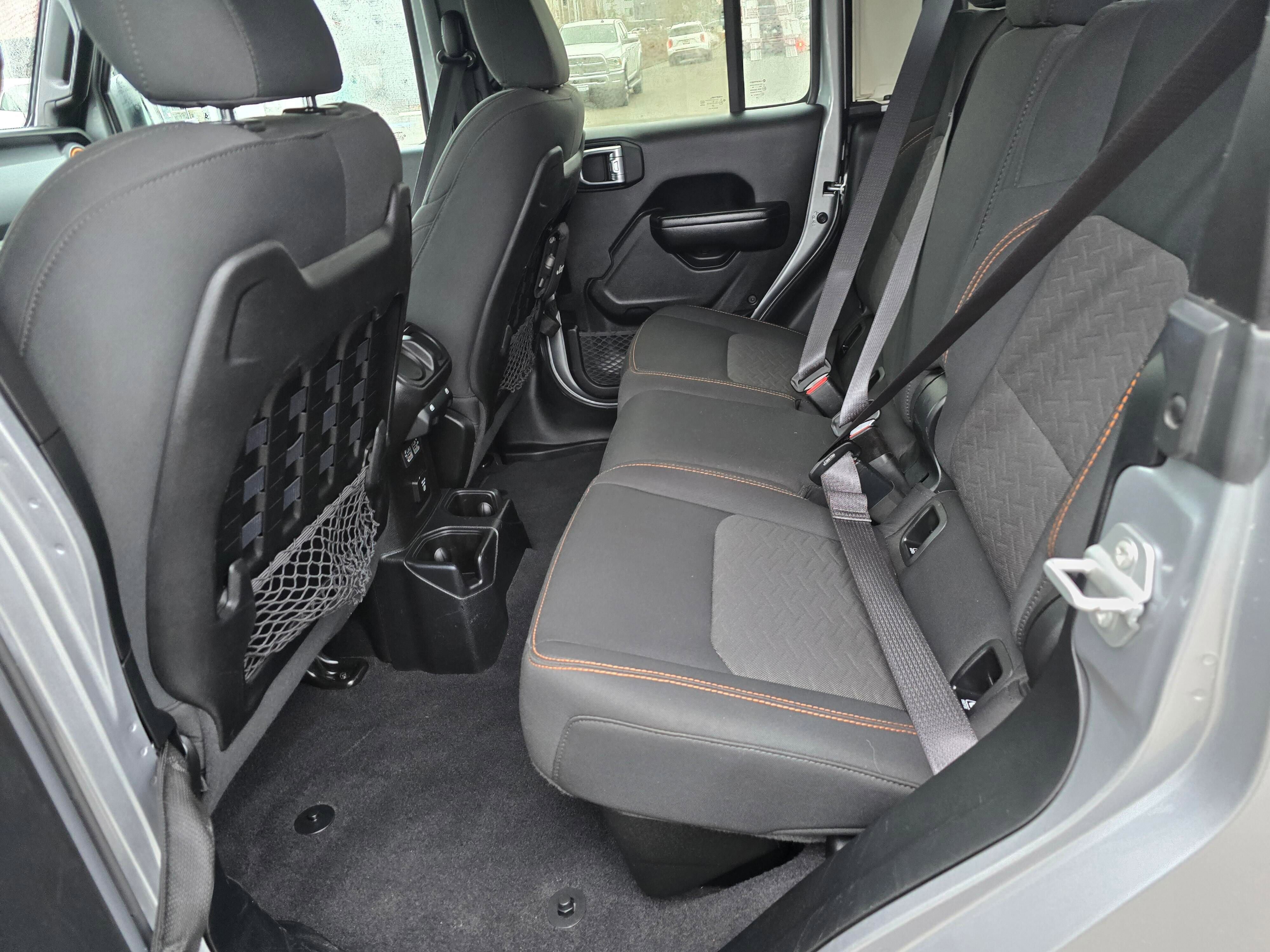 Used 2020 Jeep Gladiator Mojave AWD/4WD image 26