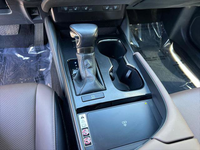 Certified 2023 Lexus ES 350 w/ Premium Package FWD image 31