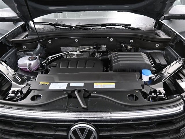 New 2026 Volkswagen Atlas Cross Sport SE image 15