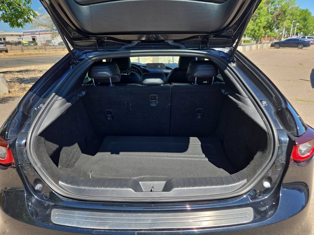 Used 2022 MAZDA MAZDA3 s FWD image 19