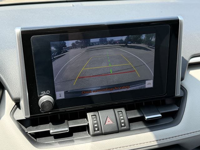 Certified 2023 Toyota RAV4 XLE Premium AWD/4WD image 17
