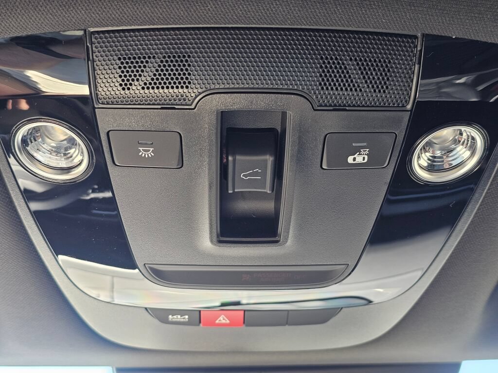 New 2026 Kia Sportage X-Line w/ X-Line Technology Package AWD/4WD image 18