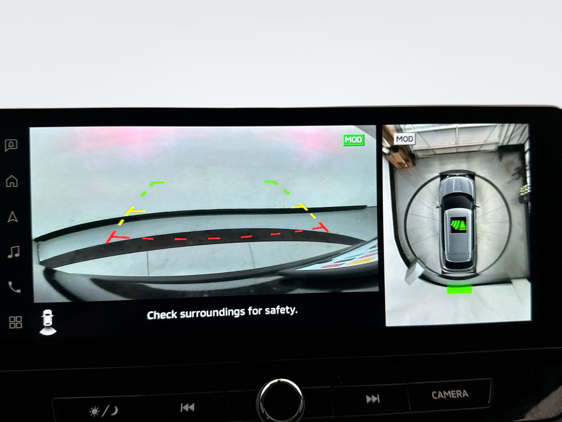 Used 2025 Mitsubishi Outlander SE AWD/4WD image 16