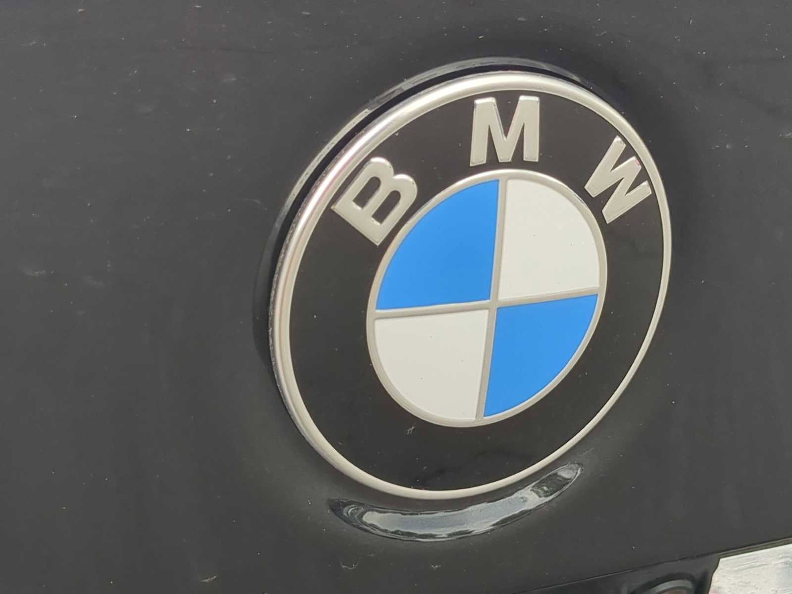 Used 2025 BMW 330i xDrive Sedan w/ Convenience Package image 12