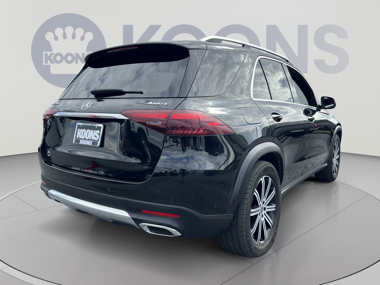 Used 2025 Mercedes-Benz GLE 350 4MATIC image 7