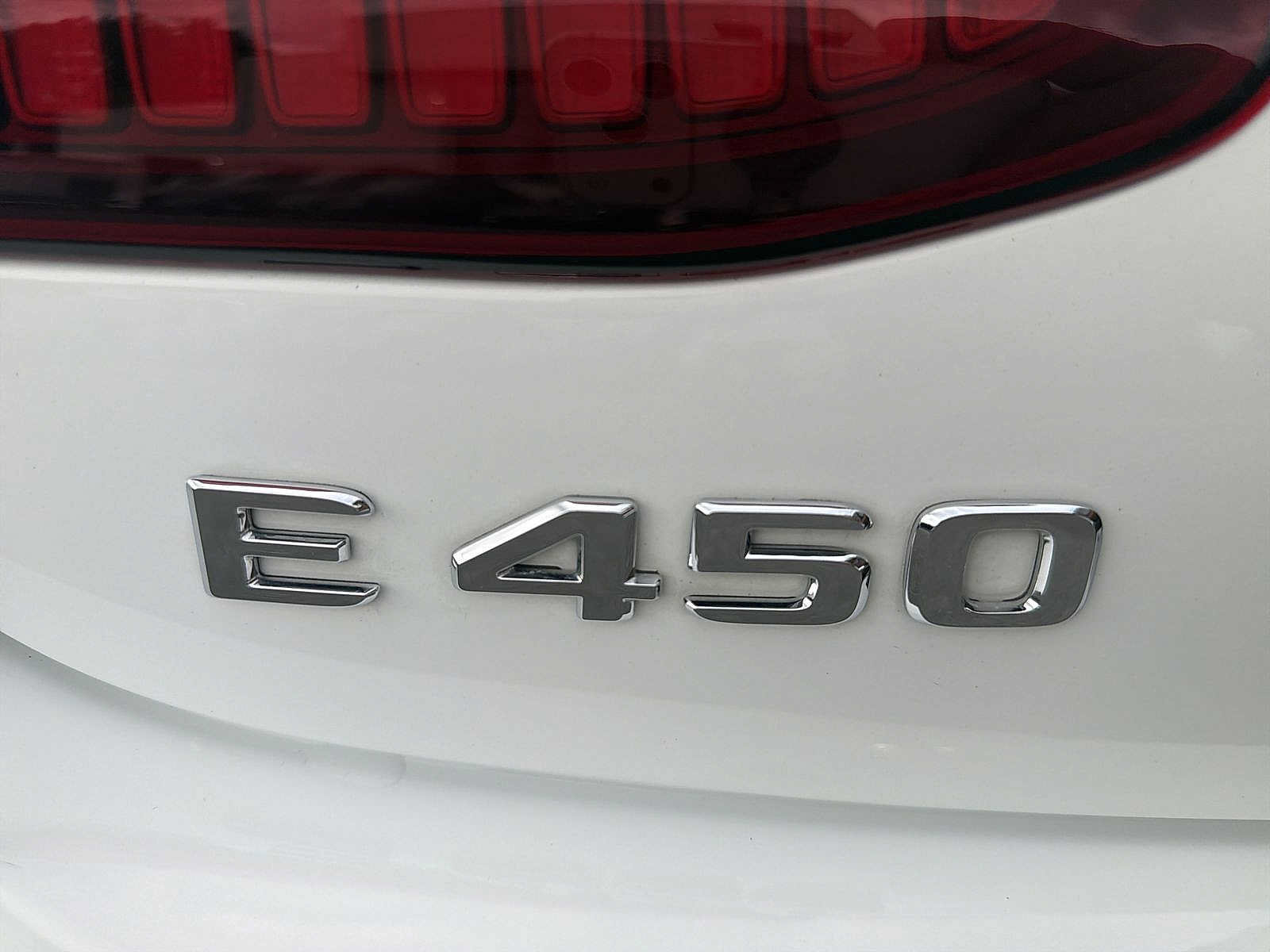 Used 2023 Mercedes-Benz E 450 4MATIC Cabriolet image 15