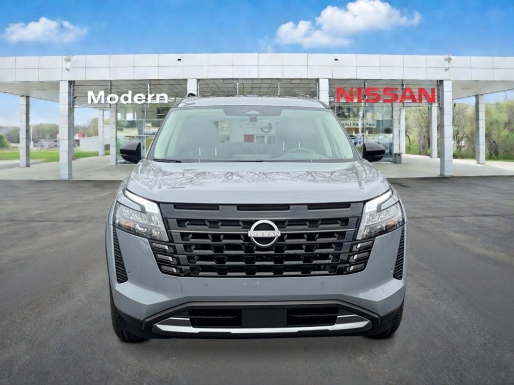 New 2026 Nissan Pathfinder Platinum AWD/4WD image 8