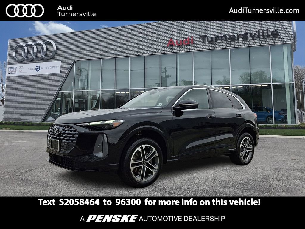 Used 2025 Audi Q5 2.0T Premium w/ Convenience Package