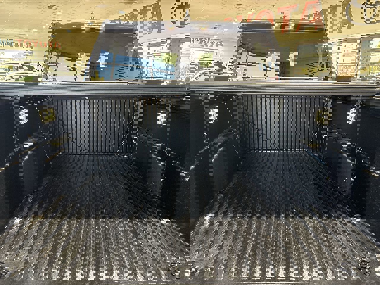 Certified 2025 Toyota Tacoma TRD Sport AWD/4WD image 24