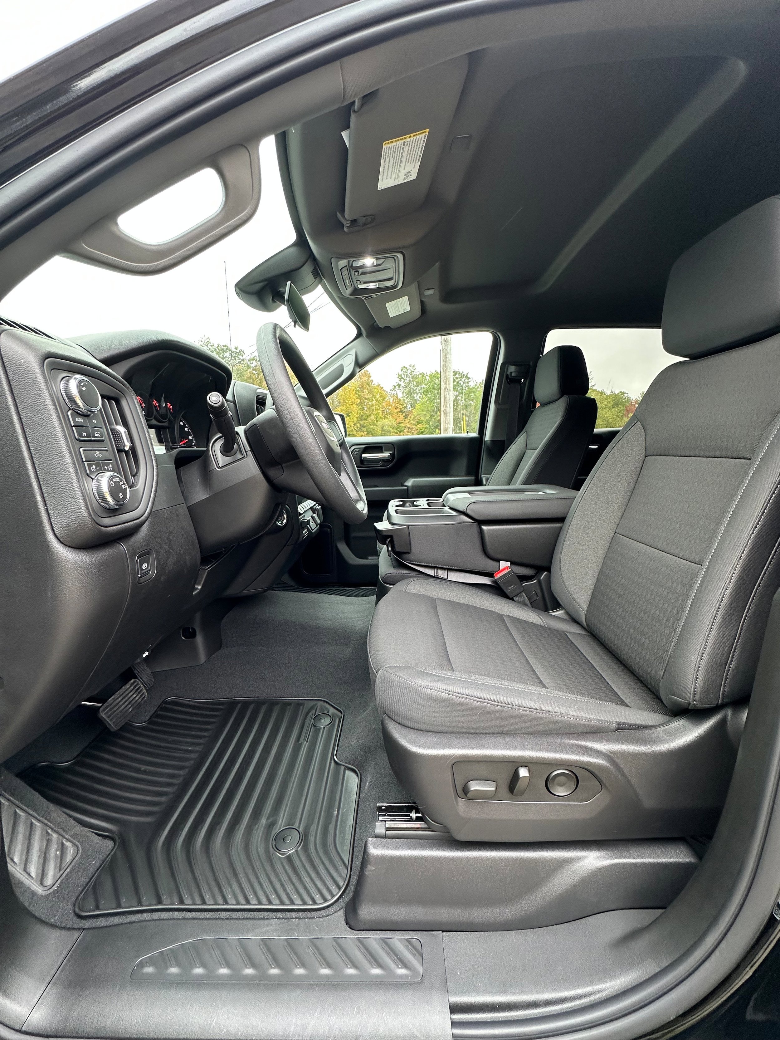 New 2026 GMC Sierra 1500 Pro w/ Graphite Edition AWD/4WD image 13