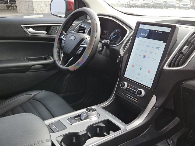 Used 2021 Ford Edge SEL w/ Convenience Package image 32