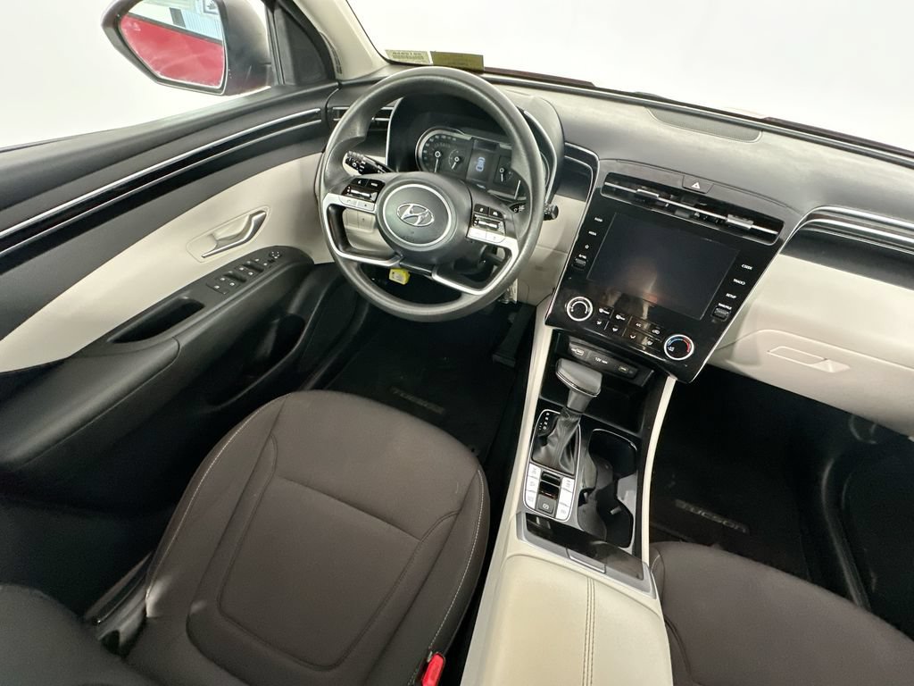 Used 2023 Hyundai Tucson SE AWD/4WD image 9