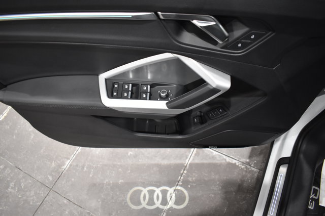 Used 2022 Audi Q3 2.0T Premium Plus image 35