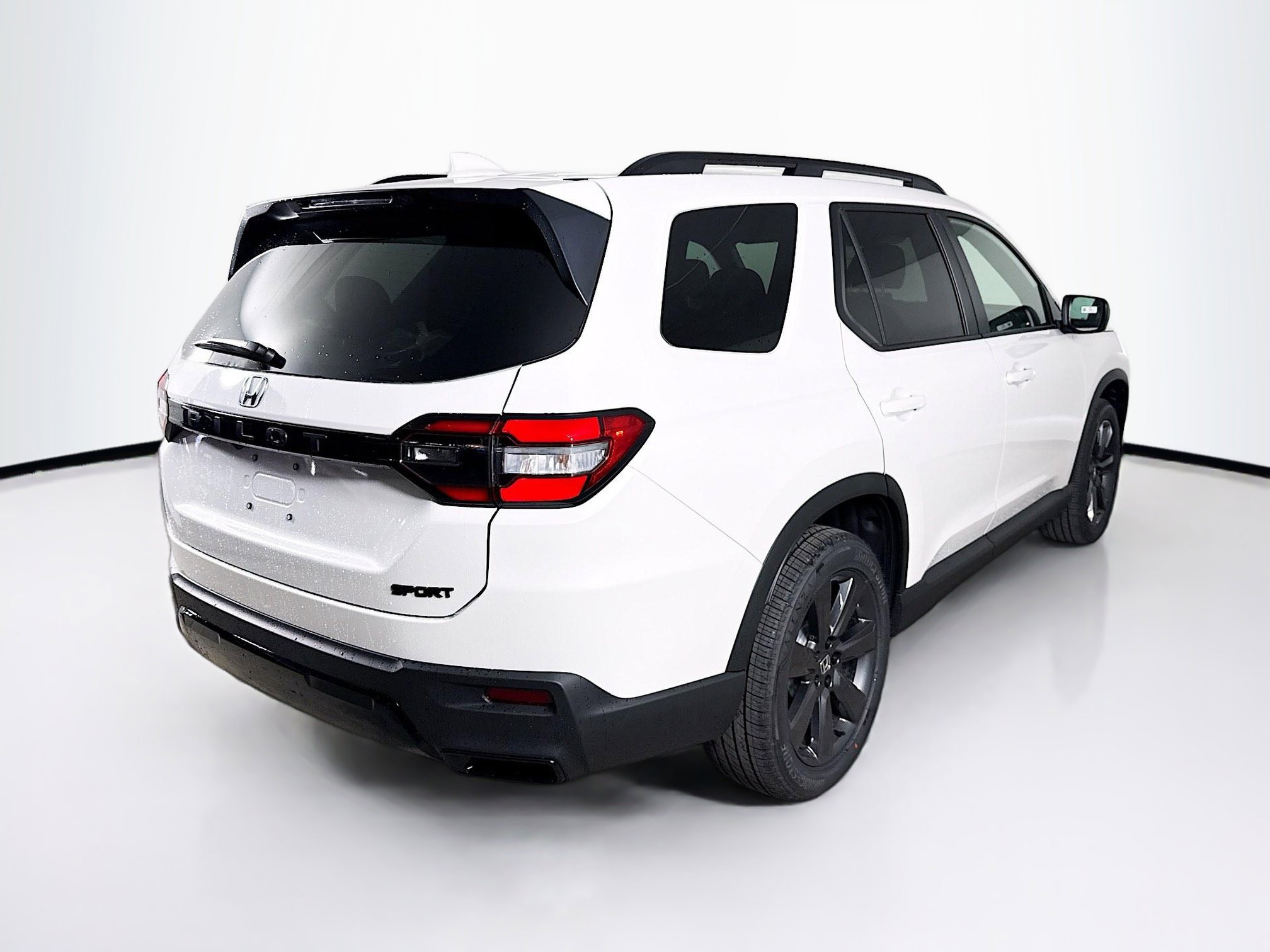 New 2026 Honda Pilot Sport image 32