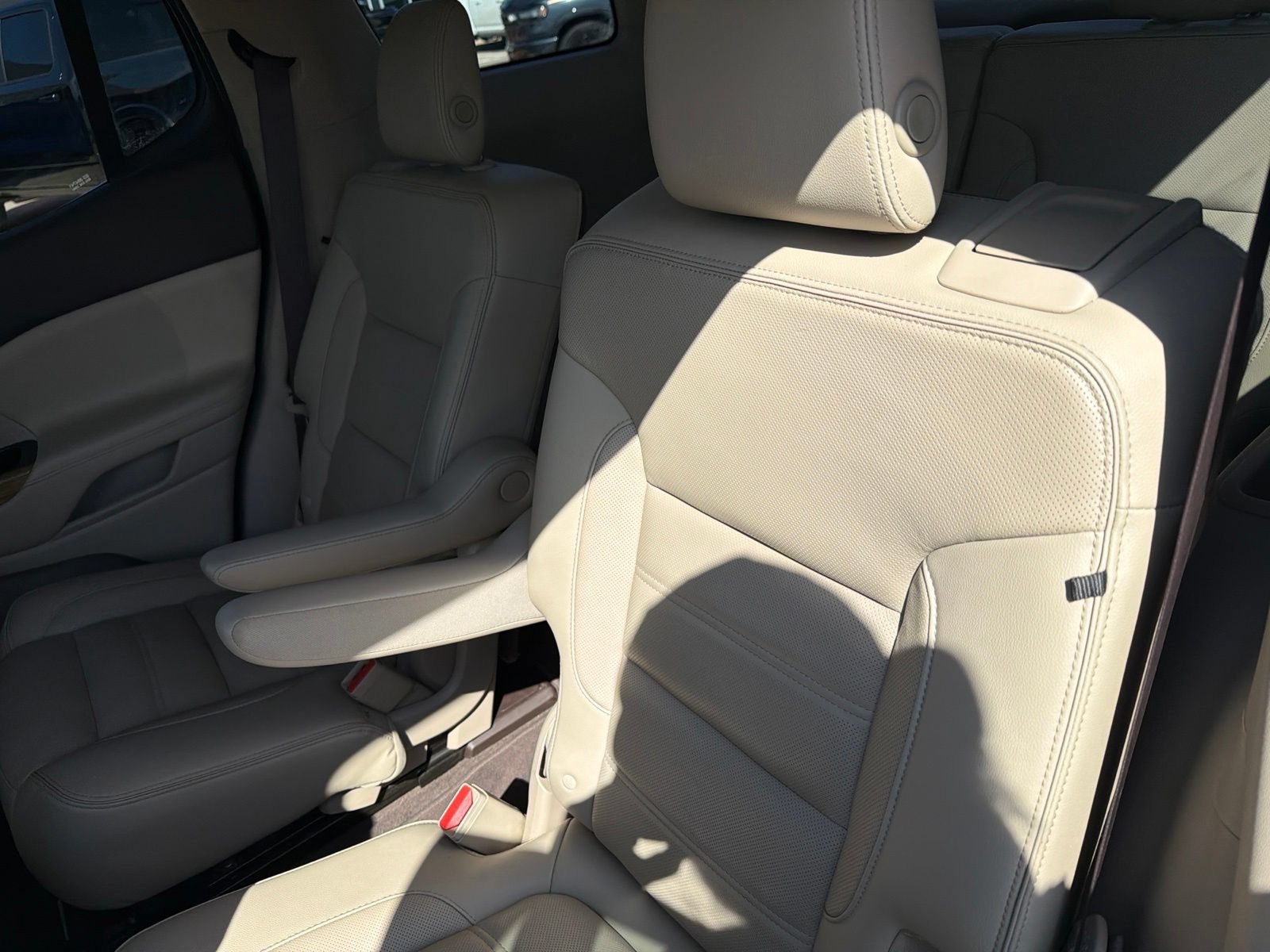 Used 2019 GMC Acadia Denali FWD image 19