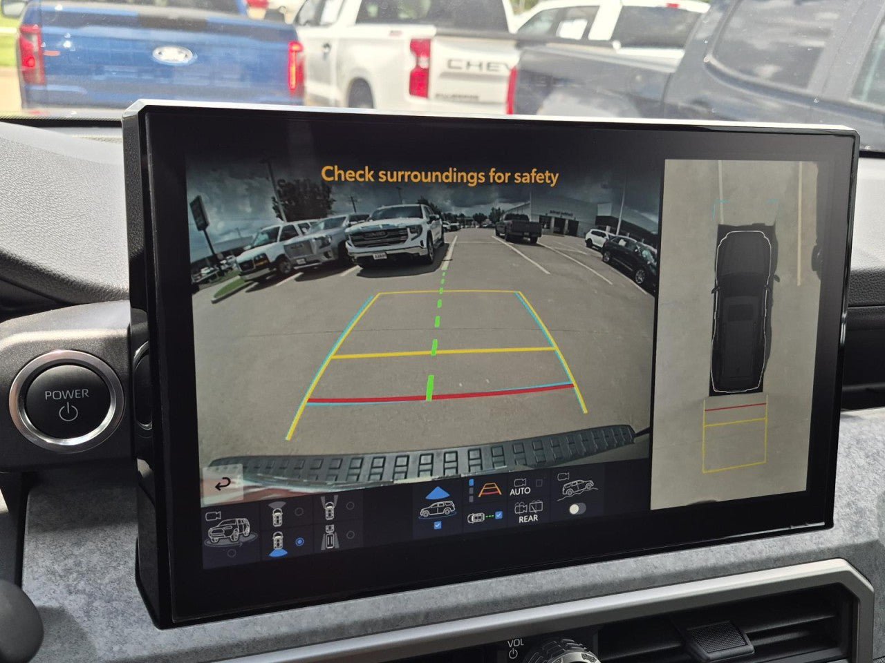 Used 2025 Toyota 4Runner Trailhunter AWD/4WD image 41