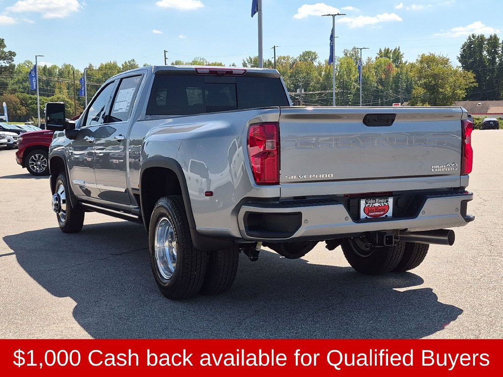 New 2026 Chevrolet Silverado 3500 High Country w/ High Country Premium Package AWD/4WD image 6