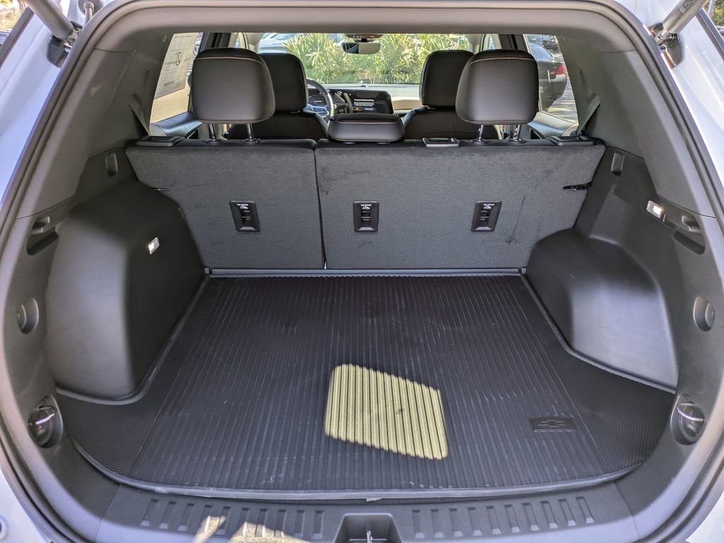 New 2026 Chevrolet Equinox ACTIV w/ Convenience Package III image 13