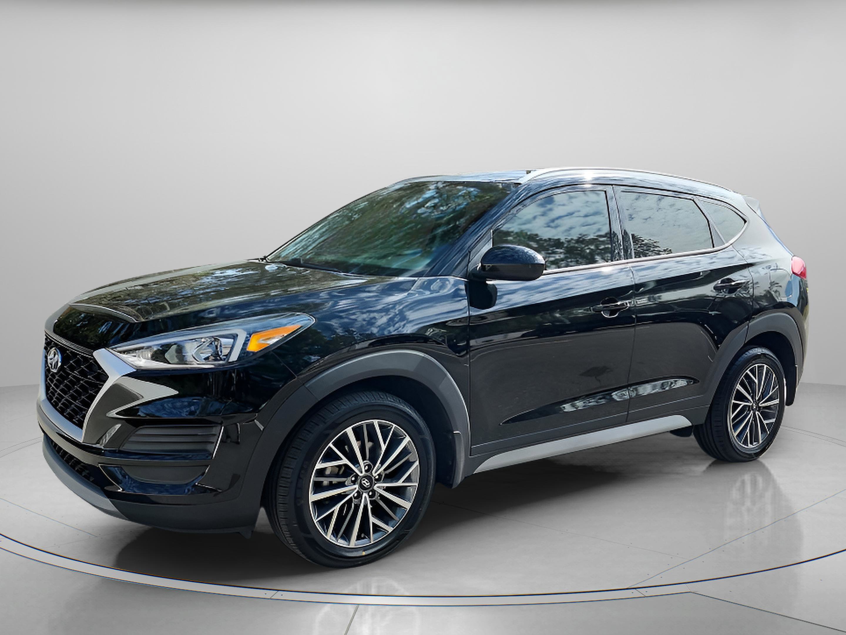 Certified 2021 Hyundai Tucson SEL w/ Winter Weather Package image 2