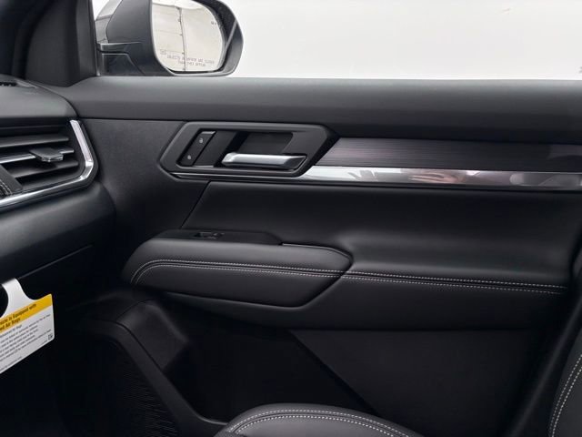 New 2026 GMC Terrain Elevation w/ Elevation Premium Package image 33