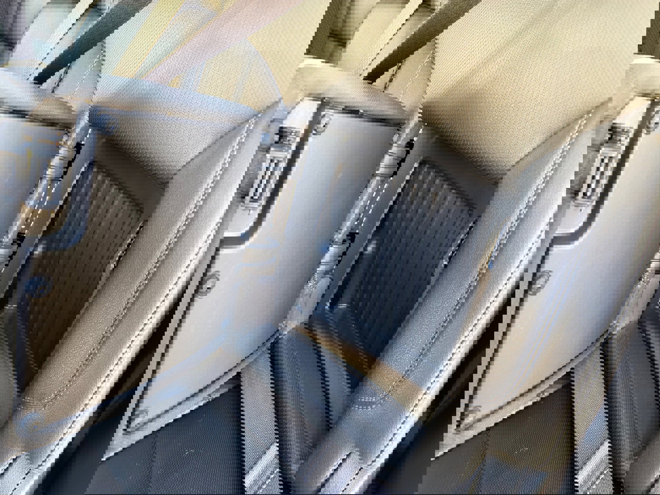 Used 2024 GMC Sierra 1500 SLT image 25