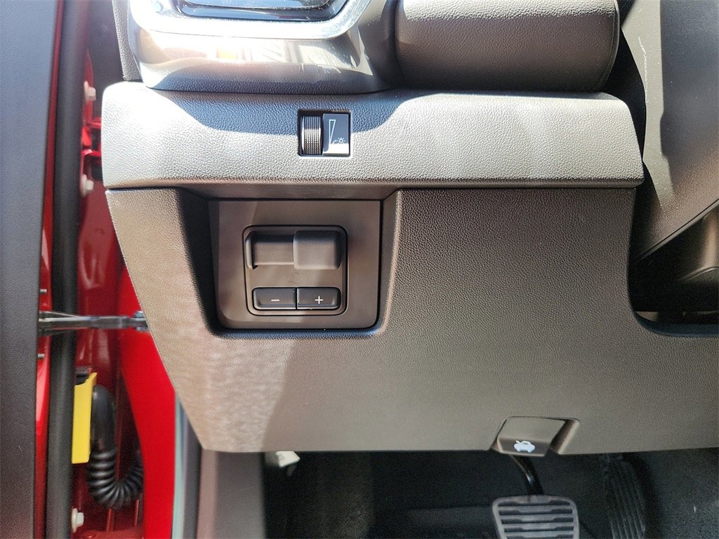 New 2026 GMC Canyon Elevation w/ Technology Package image 16