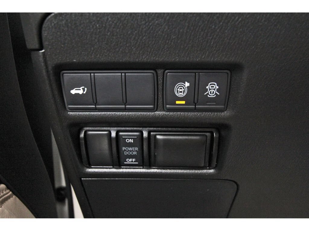 Used 2020 Nissan Armada SL w/ Premium Package RWD image 23