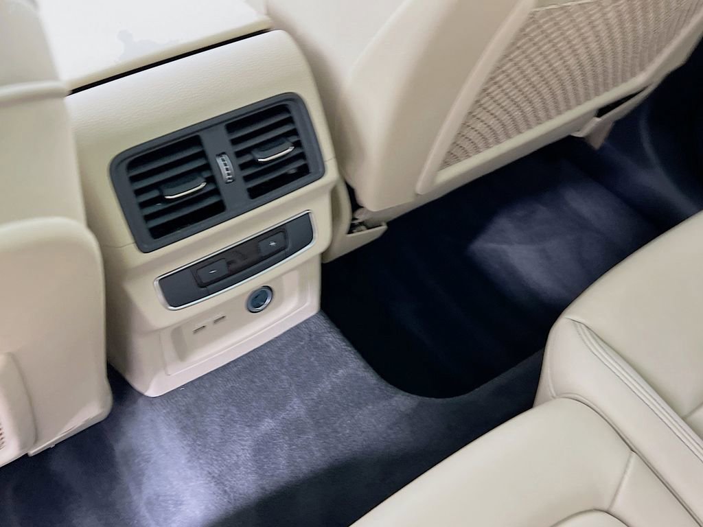 Used 2024 Audi Q5 2.0T Premium Plus image 25