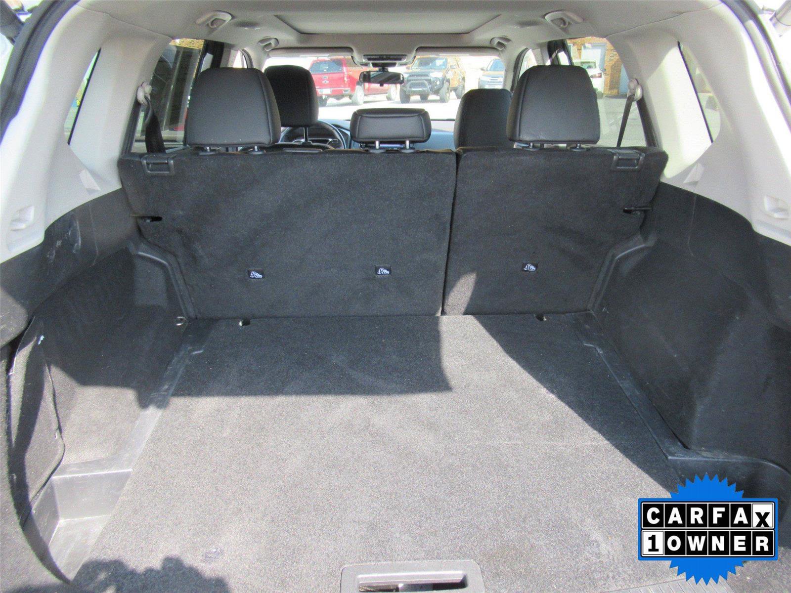 Used 2022 Nissan Rogue SV w/ SV Premium Package image 15