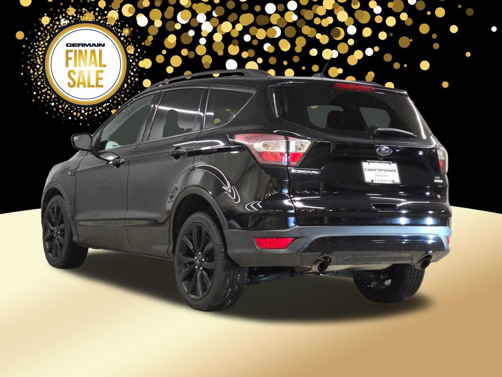 Used 2017 Ford Escape SE w/ SE Sport Appearance Package image 8