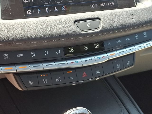 Used 2021 Cadillac XT4 Premium Luxury w/ Enhanced Visibility Package AWD/4WD image 14