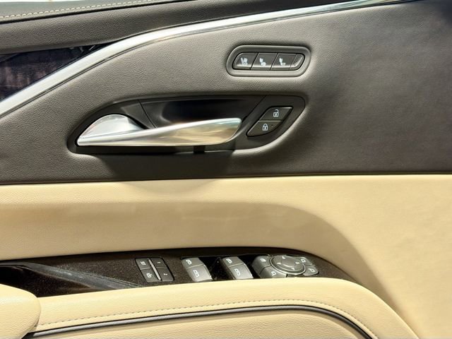 Certified 2021 Cadillac Escalade Premium Luxury w/ LPO, Illumination Package image 17