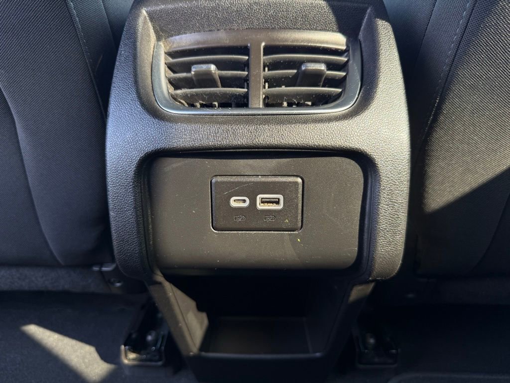 Used 2022 Chevrolet Blazer LT image 12