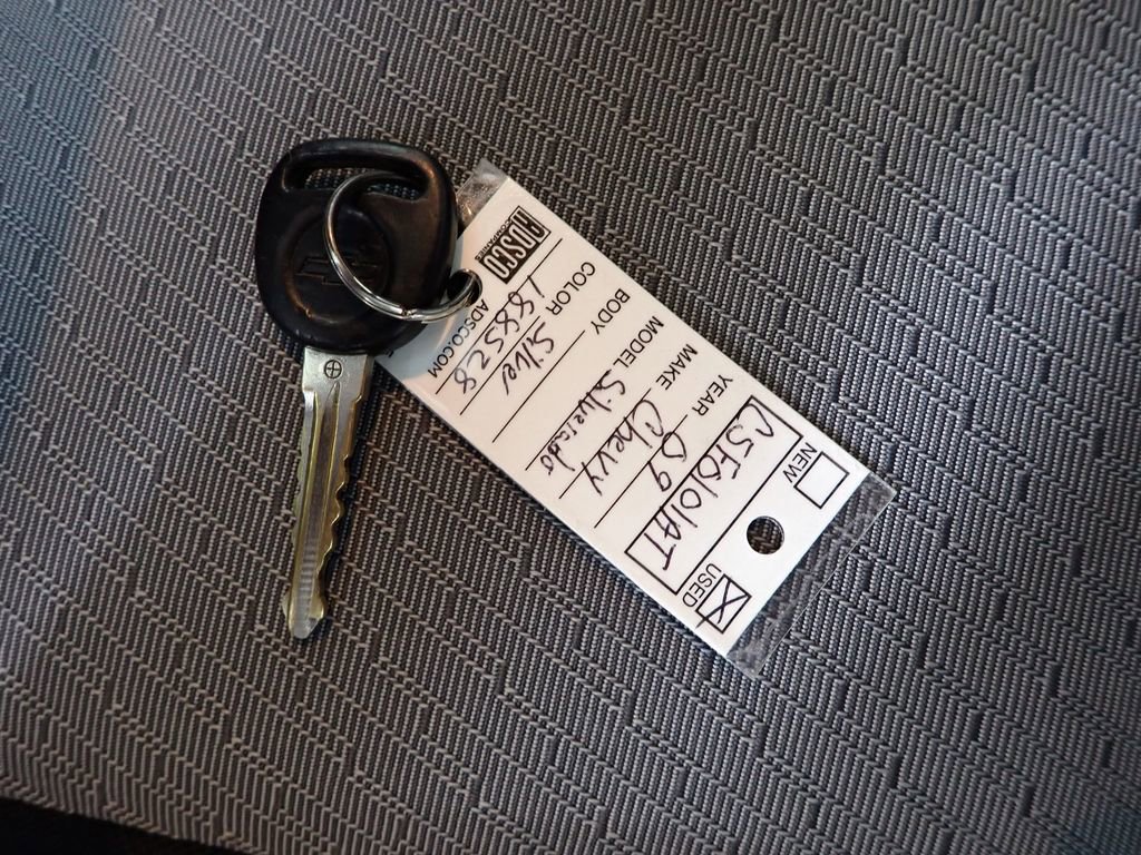 Used 2009 Chevrolet Silverado 1500 W/T image 39